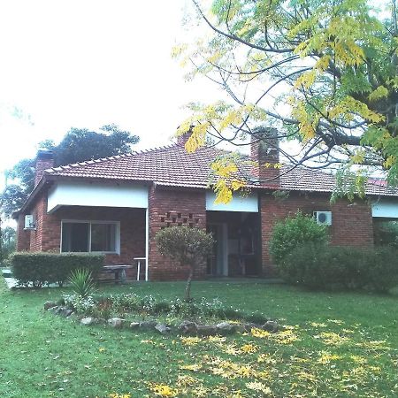 Brisas Del Rio Apart Hotel Termas del Daymán Zewnętrze zdjęcie