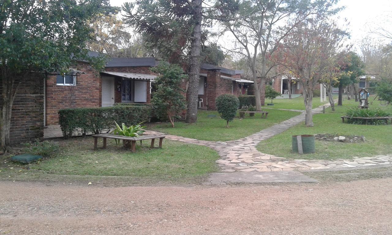 Brisas Del Rio Apart Hotel Termas del Daymán Zewnętrze zdjęcie