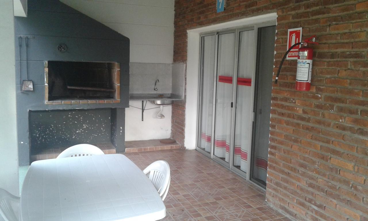 Brisas Del Rio Apart Hotel Termas del Daymán Zewnętrze zdjęcie