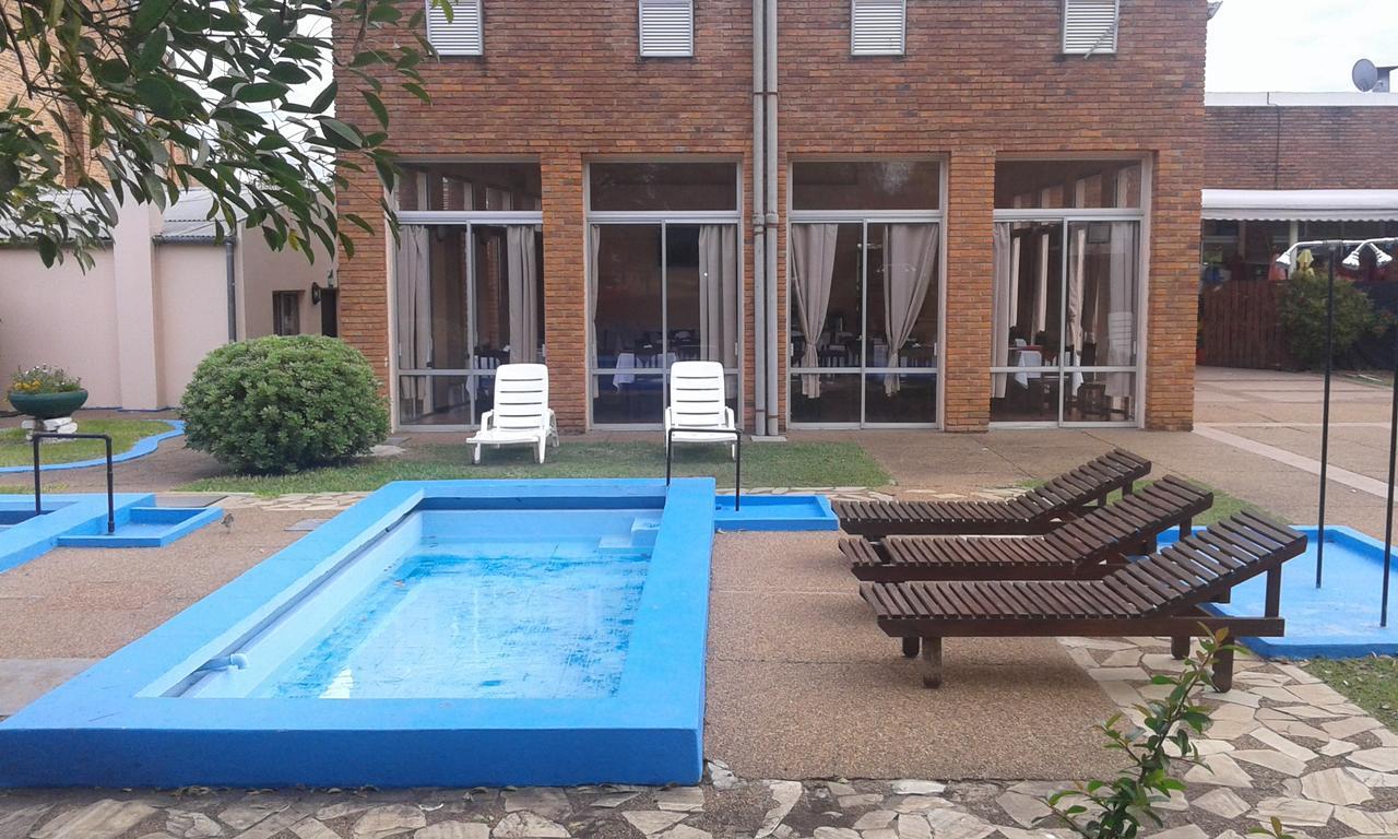Brisas Del Rio Apart Hotel Termas del Daymán Zewnętrze zdjęcie