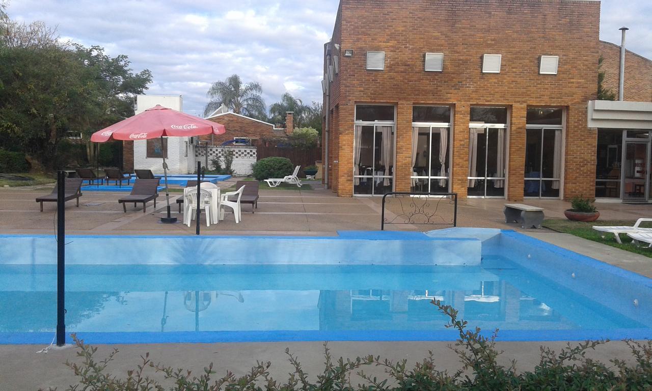Brisas Del Rio Apart Hotel Termas del Daymán Zewnętrze zdjęcie